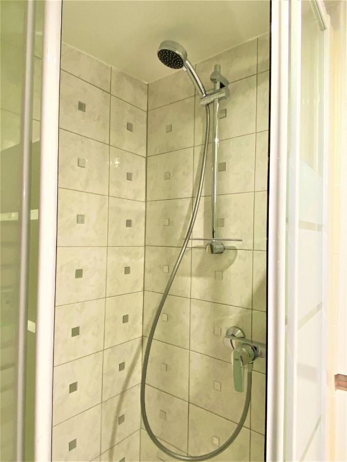 Вилла Marseille-Au-Bord-De-L'Eau Экстерьер фото